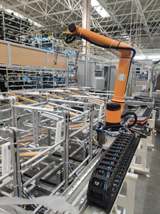 自動車製造オートバイエンジンアセンブリAUBO-i16G 16KG 1650mmグリッパー地上レール自動パレットロボット - Product Image 4
