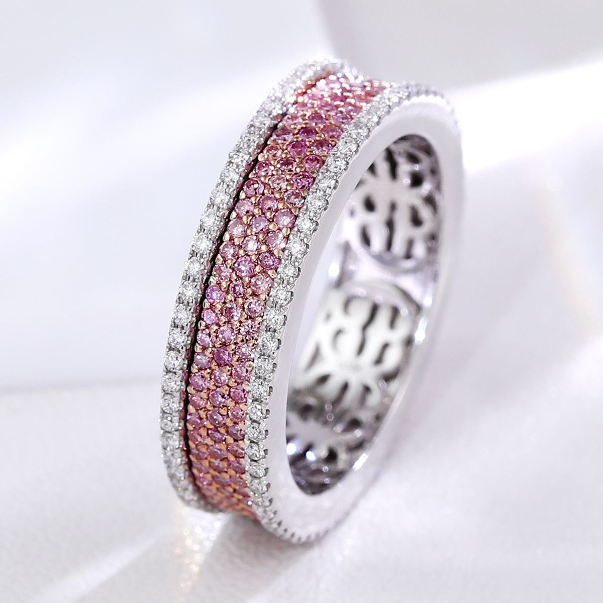 แหวนอัญมณีห้องปฏิบัติการทองคำแท้ 10K