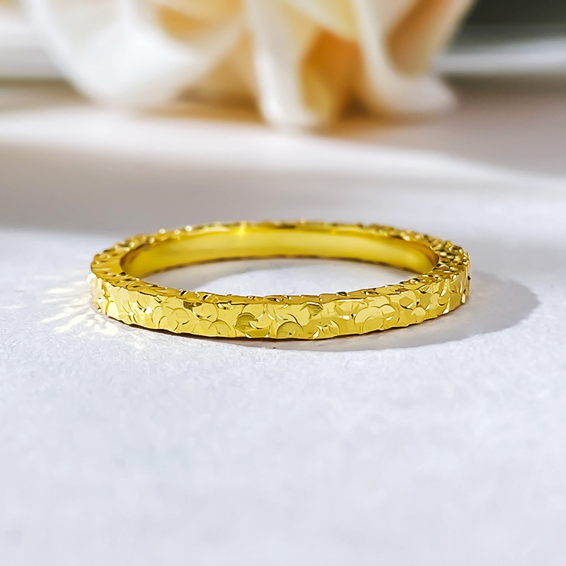 R909 narrow version gold