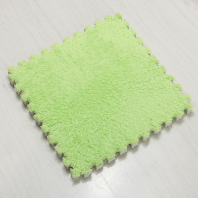 สีเขียว
