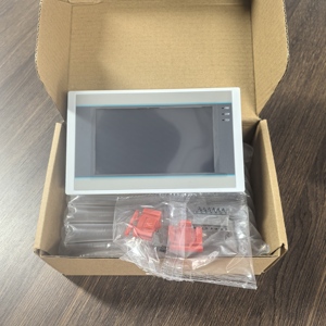 1つの独立したシリアルポートと1つのイーサネットインターフェイスを備えた4.3インチ経済的な産業HMI Plc HmiオールインワンIP65準拠 - Product Image 2