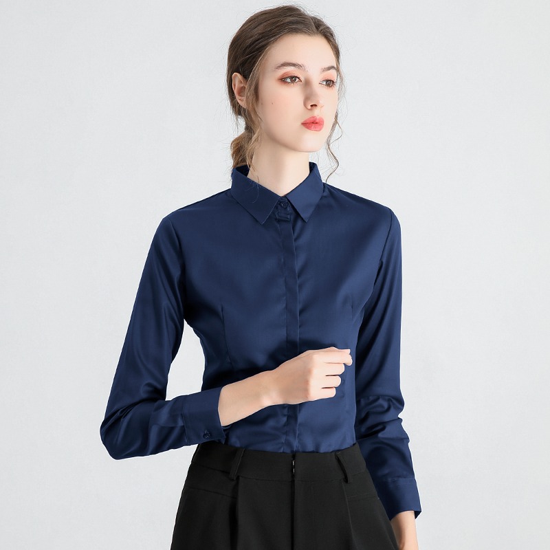Bleu foncé