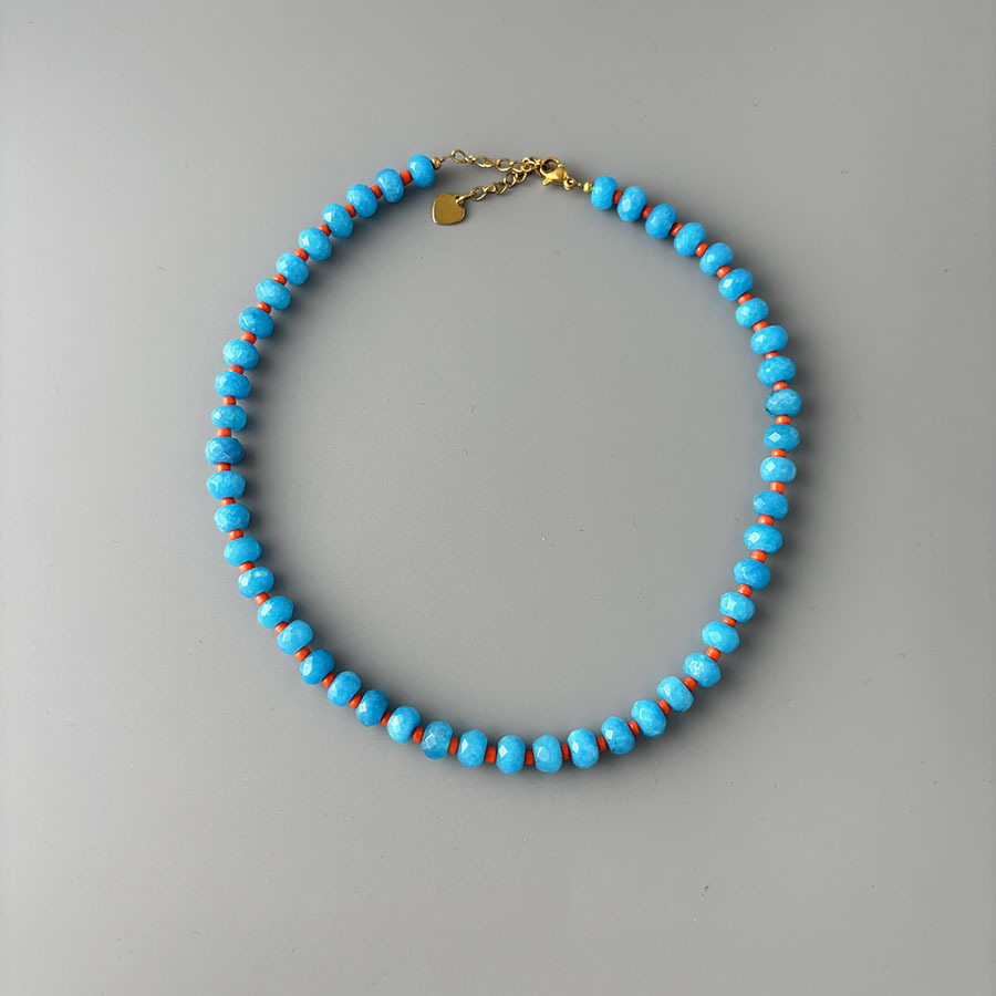 bleu foncé