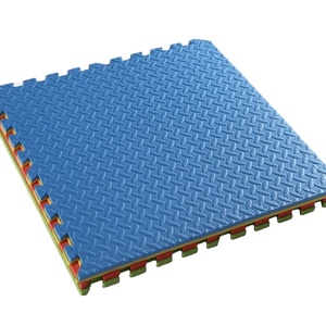 ロールアップXPEテコンドーマット折りたたみ式2CM厚い畳ボクシング柔道BJJ滑り止め表面 - Product Image 1