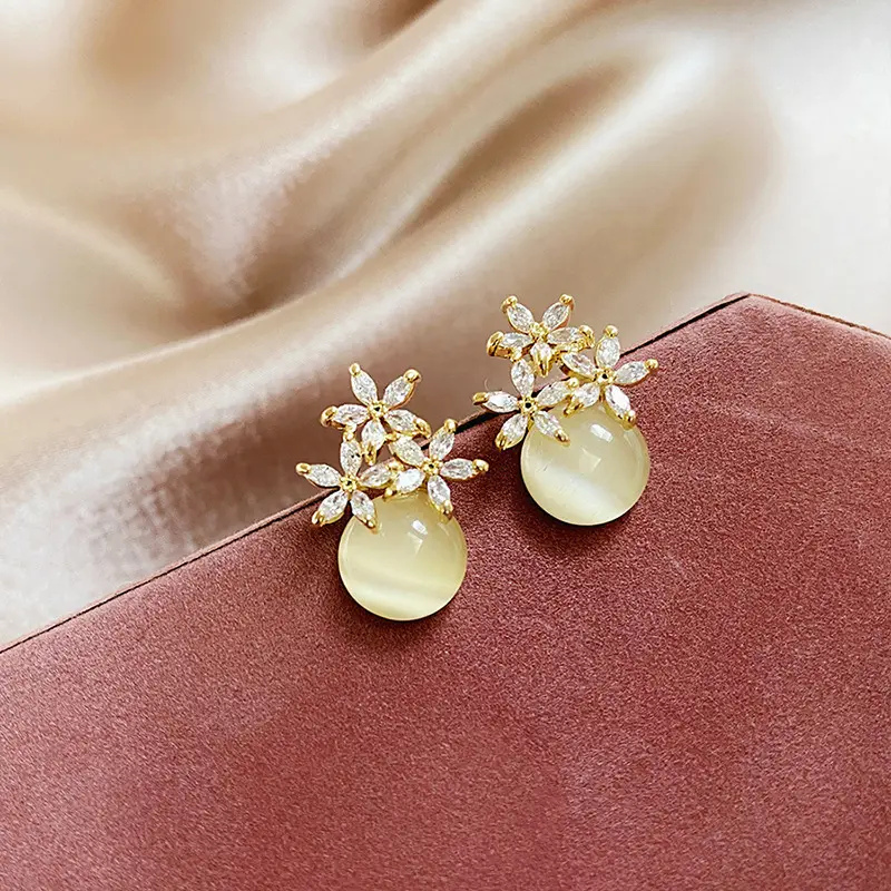 S925 наборе серебристых спиц из геометрический опал алмаз серьги-гвоздики корейские серьги с клевером с открытыми пальцами украшенные цветами и кристаллами серьги подсолнечника серьги для девочек