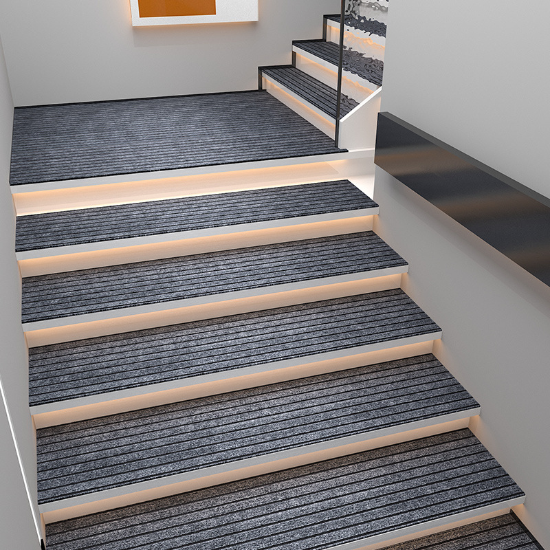 Tapis d'escalier en polaire - Rayures verticales gris foncé