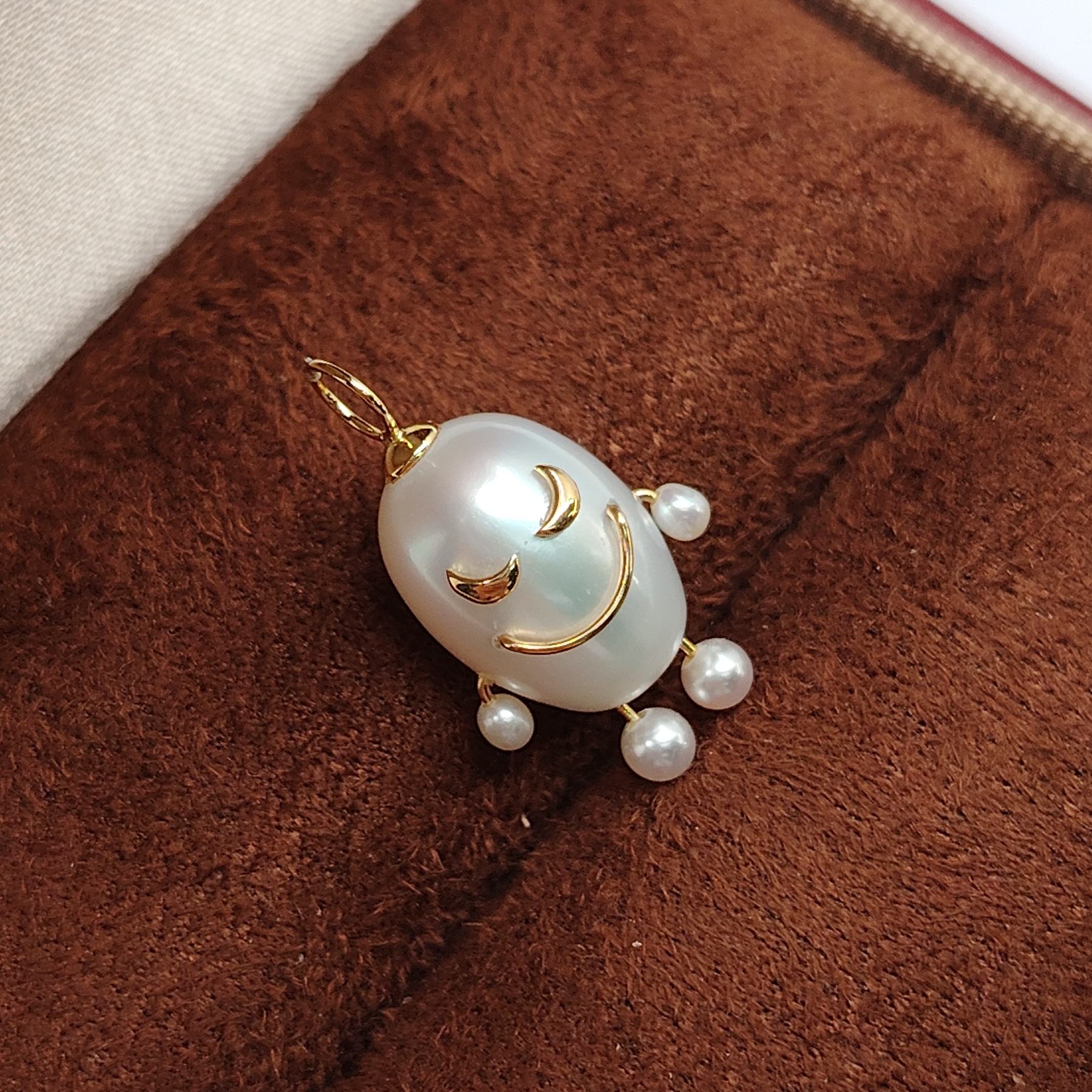 สีเหลือง