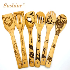 Set 6 Buah Sendok Masak <span class=keywords><strong>Spatula</strong></span> dan Sendok <span class=keywords><strong>Spatula</strong></span> Bambu Alami dengan Logo Laser Yang Disesuaikan