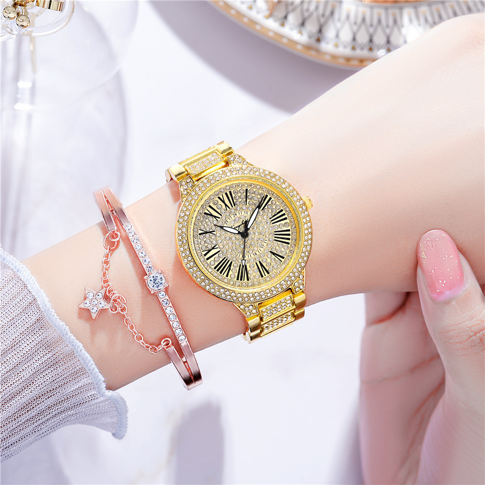 Oro con bracciale