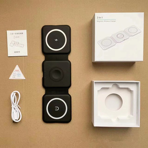Three-in-<strong>One</strong> Magnetic Wireless <strong>Charger</strong> for Mobile Phone Headset Watch-Expansive Desktop Folding Electric Device - Product Image 6