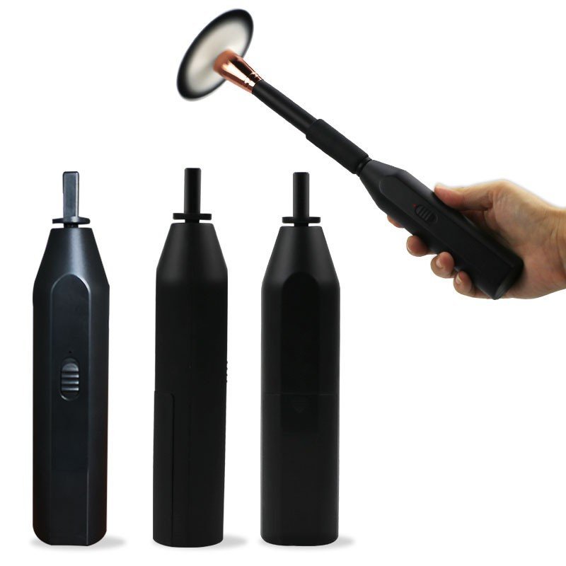 Cepillo de maquillaje negro limpiador