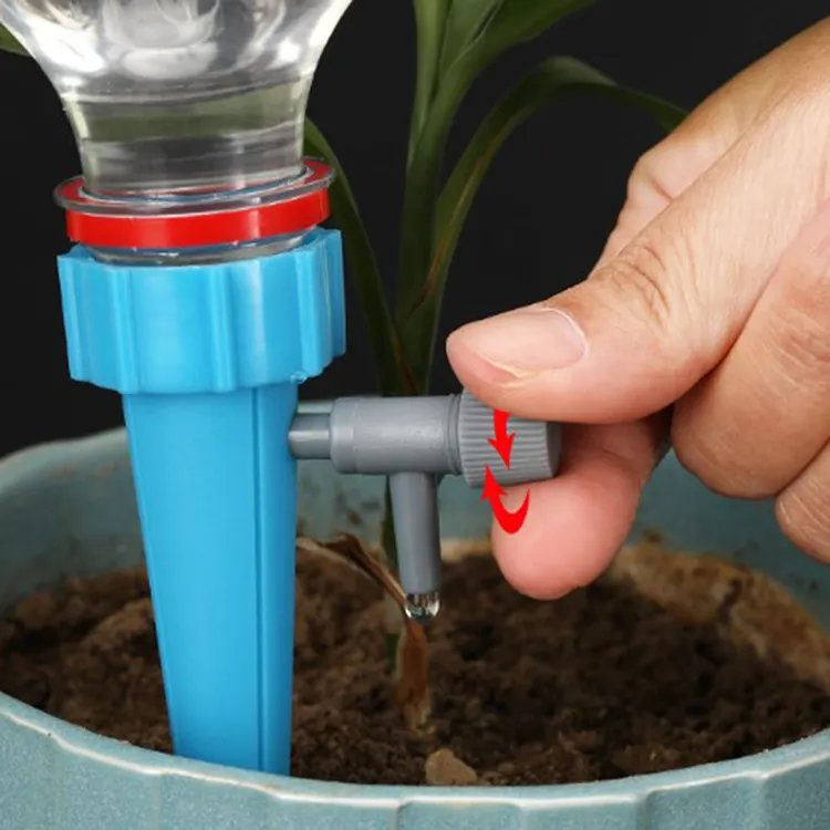 Paku air tetes otomatis plastik taman, perangkat sistem Rumah Tangga lancip tanaman Dripper penyiram otomatis dengan rilis lambat