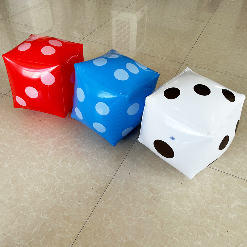 16Cm inflatable dice, white