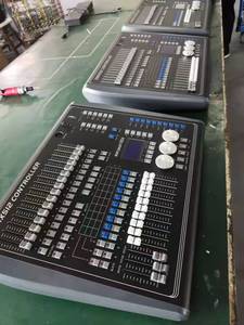 DJ Led Iluminación de escenario 1024B Canales Controlador de atenuación 220V Consola DMX manual - Product Image 6