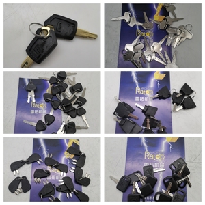 Кнопки зажигания для экскаватора, все модели - Product Image 2