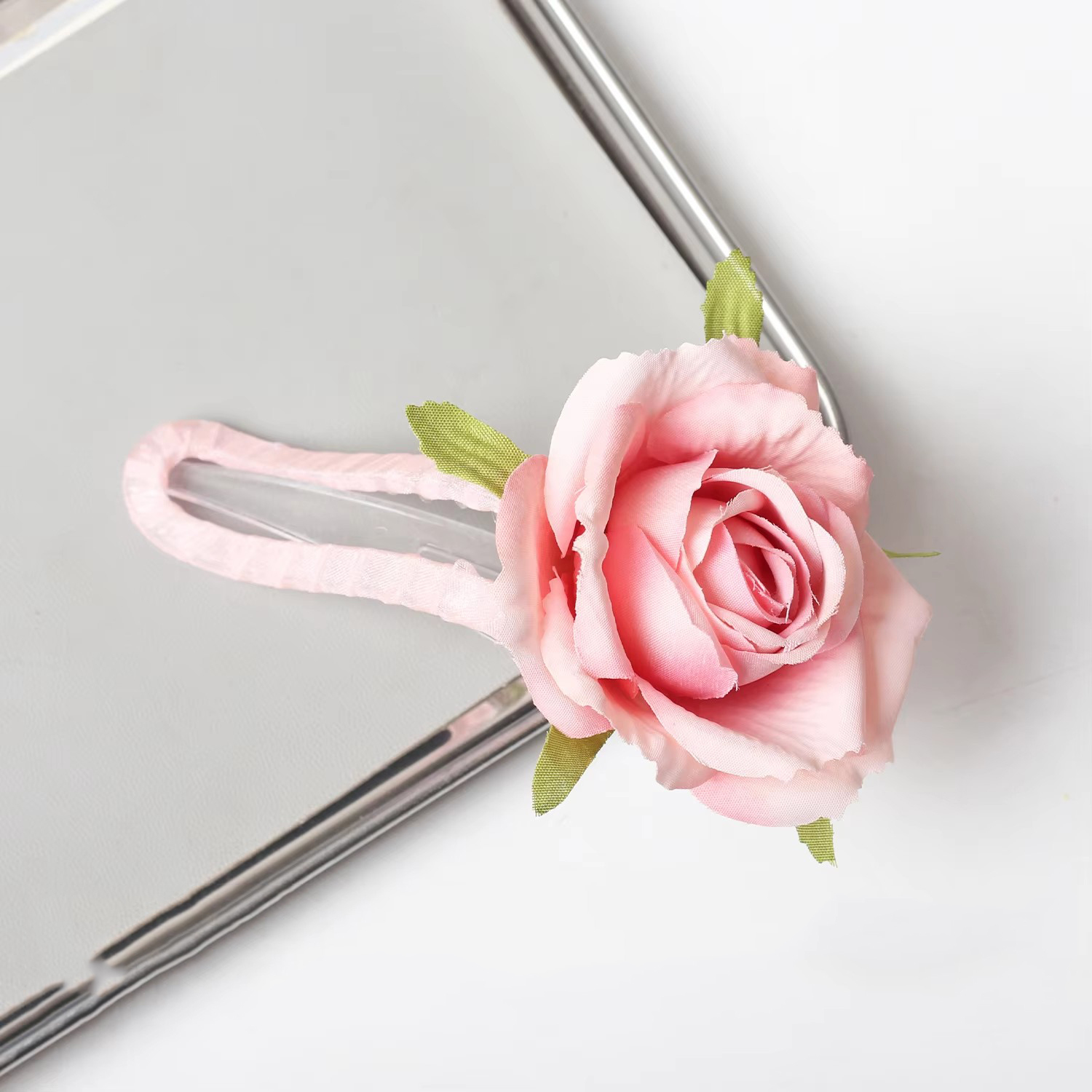 Rose rose