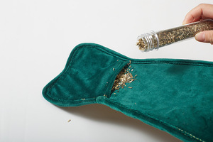 <strong>Cat</strong> Scratching Toy with <strong>Catnip</strong> in Fish Style - Product Image 2