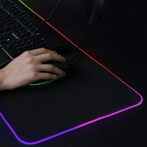 RGB LED Mouse Pad per Gaming Computer Gamer tappetino per Mouse grande gioco in gomma No-slip tappetino per Mouse grande tappetino per Mouse per PC portatile tastiera per Computer - Product Image 5