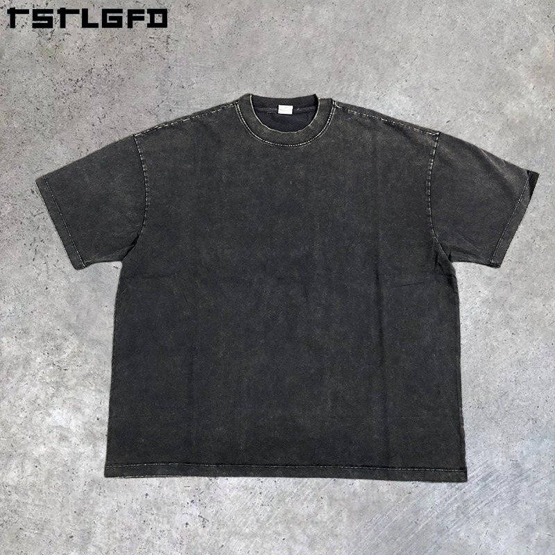 สีเทาเข้ม