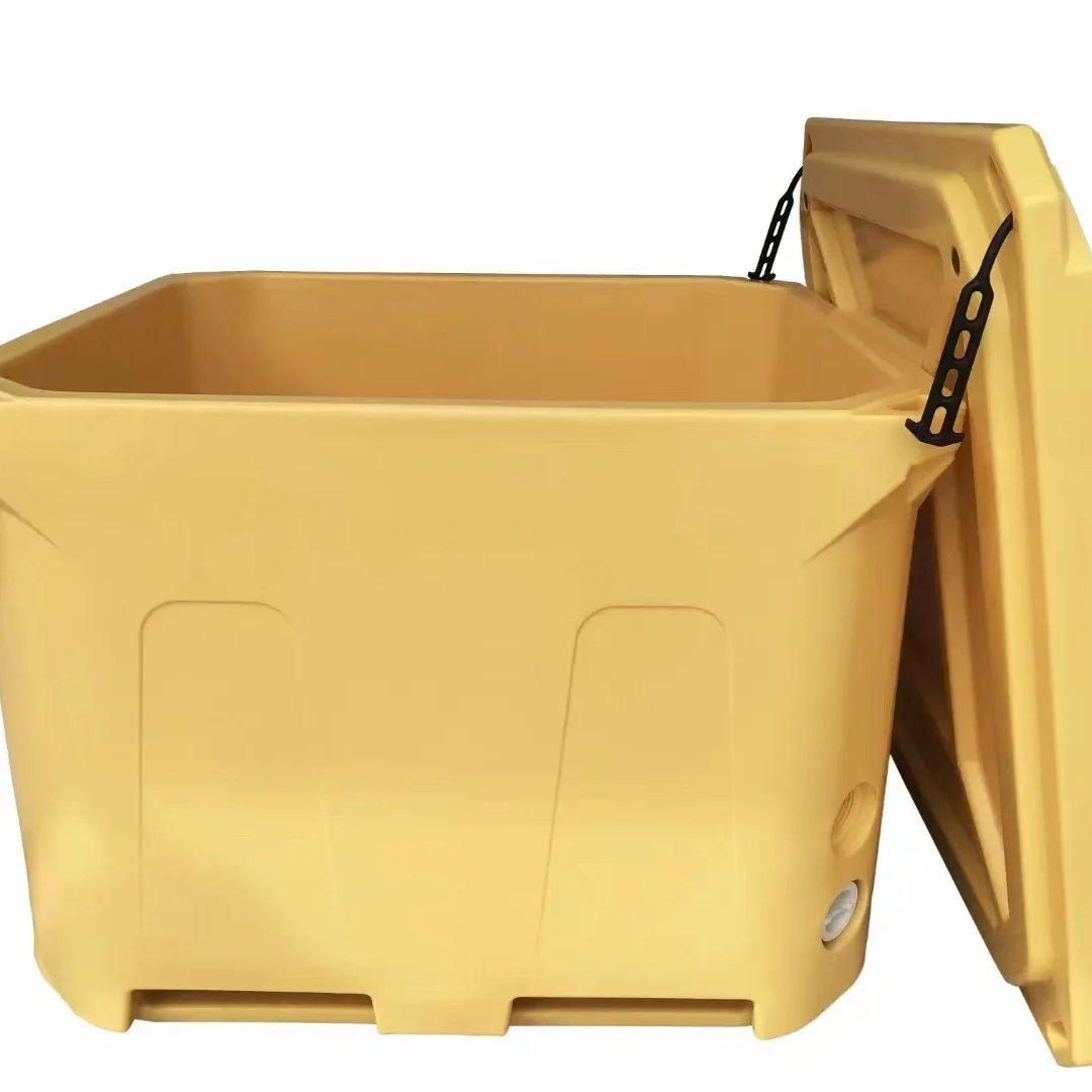 Plastic Insulated tubs for fish 1000L fish totes by Rotomolding process