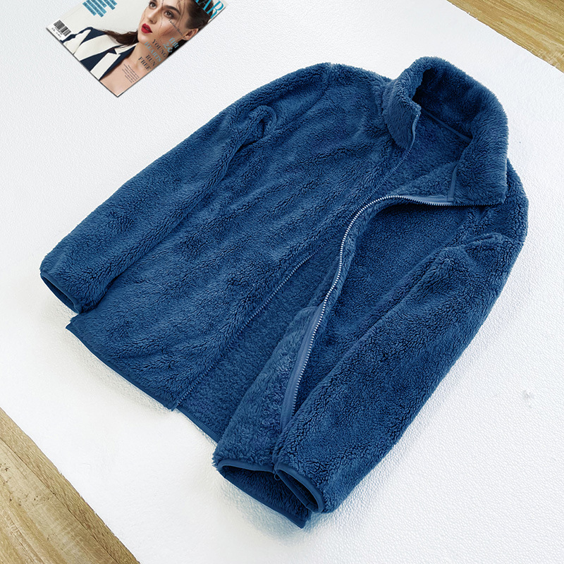 Bleu foncé