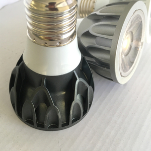 高亮度压铸铝Par20 COB发光二极管聚光灯10w E27/GU10/G8.5家用和零售轨道聚光灯 - Product Image 5