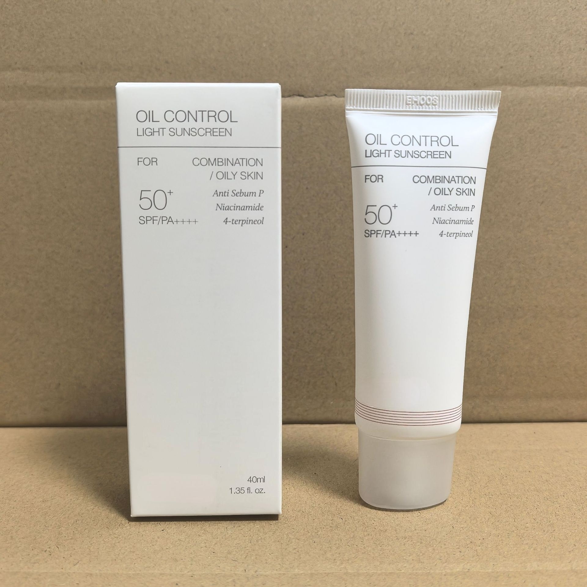 Crème solaire légère pour le contrôle du sébum 40 ml