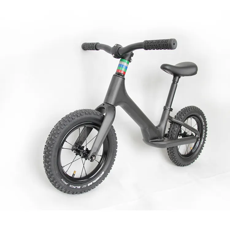 Bambino pieno in fibra di carbonio equilibrio push bike per i bambini 12 "con 3 anni di garanzia di qualità