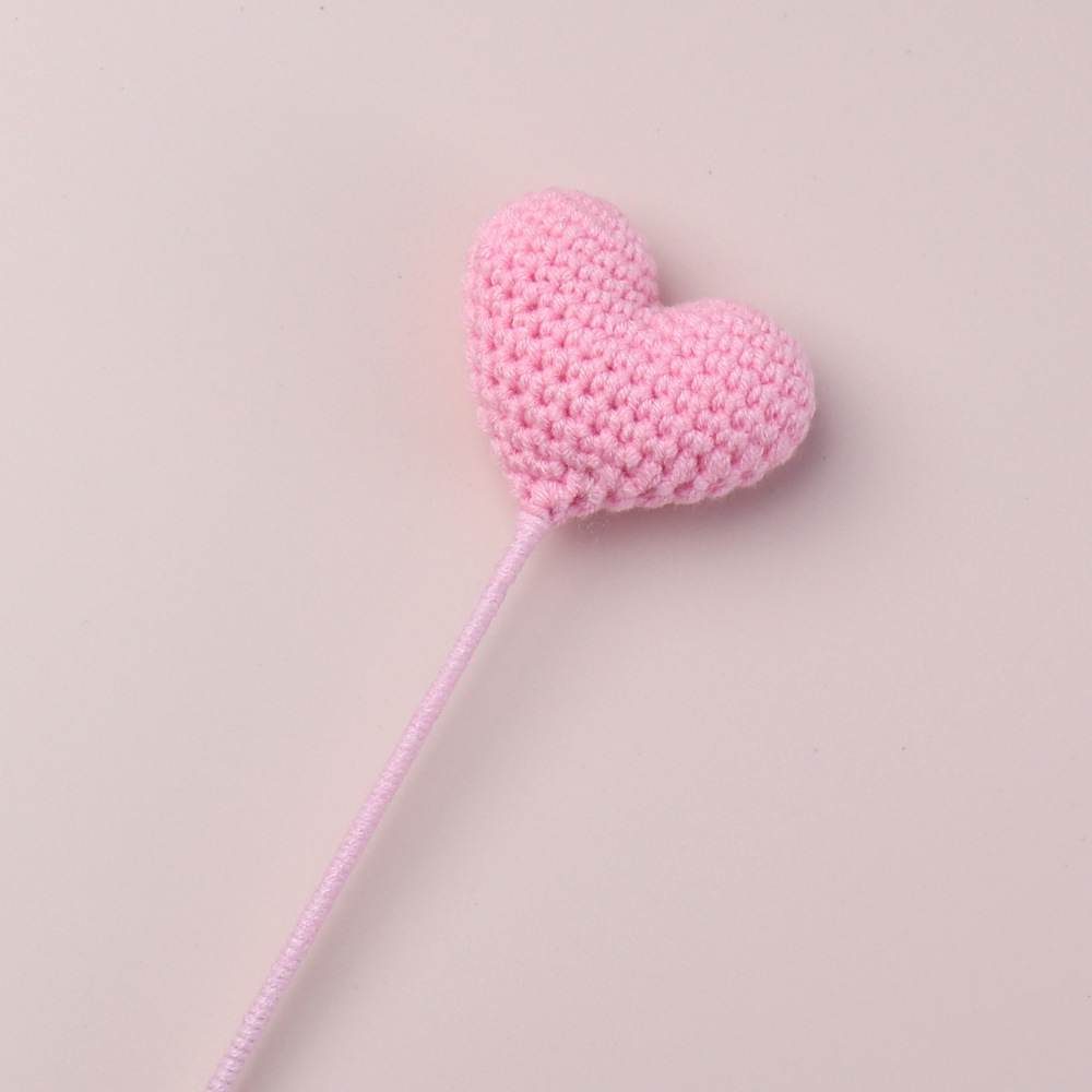 Producto terminado individual: corazón rosa.