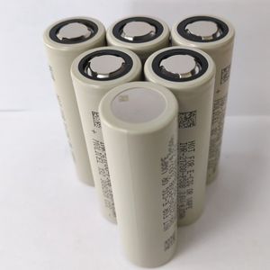 Высокая скорость разряда P50B 12c Max 60a Inr21700 5000 мАч 21700 литиевая батарея - Product Image 1