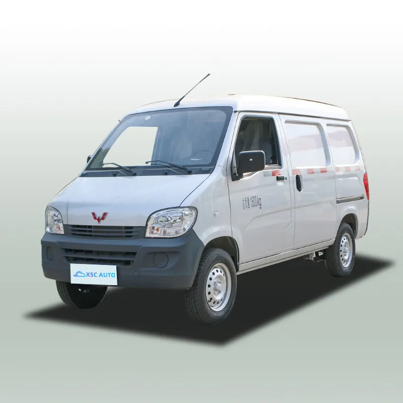 Wuling furgone elettrico Wuling Rongguang Ev 60Kw gamma 220Km 2 posti a sedere 5 posti a basso costo veicolo elettrico Mini Van