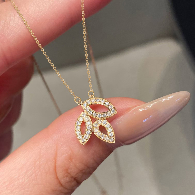 XL1554 yellow gold