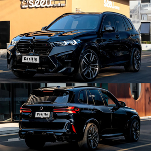 BMW X5 E70 2007-2012用の新しい到着車バンパーボディキット2025 G05X5Mへの変換のように見えます。