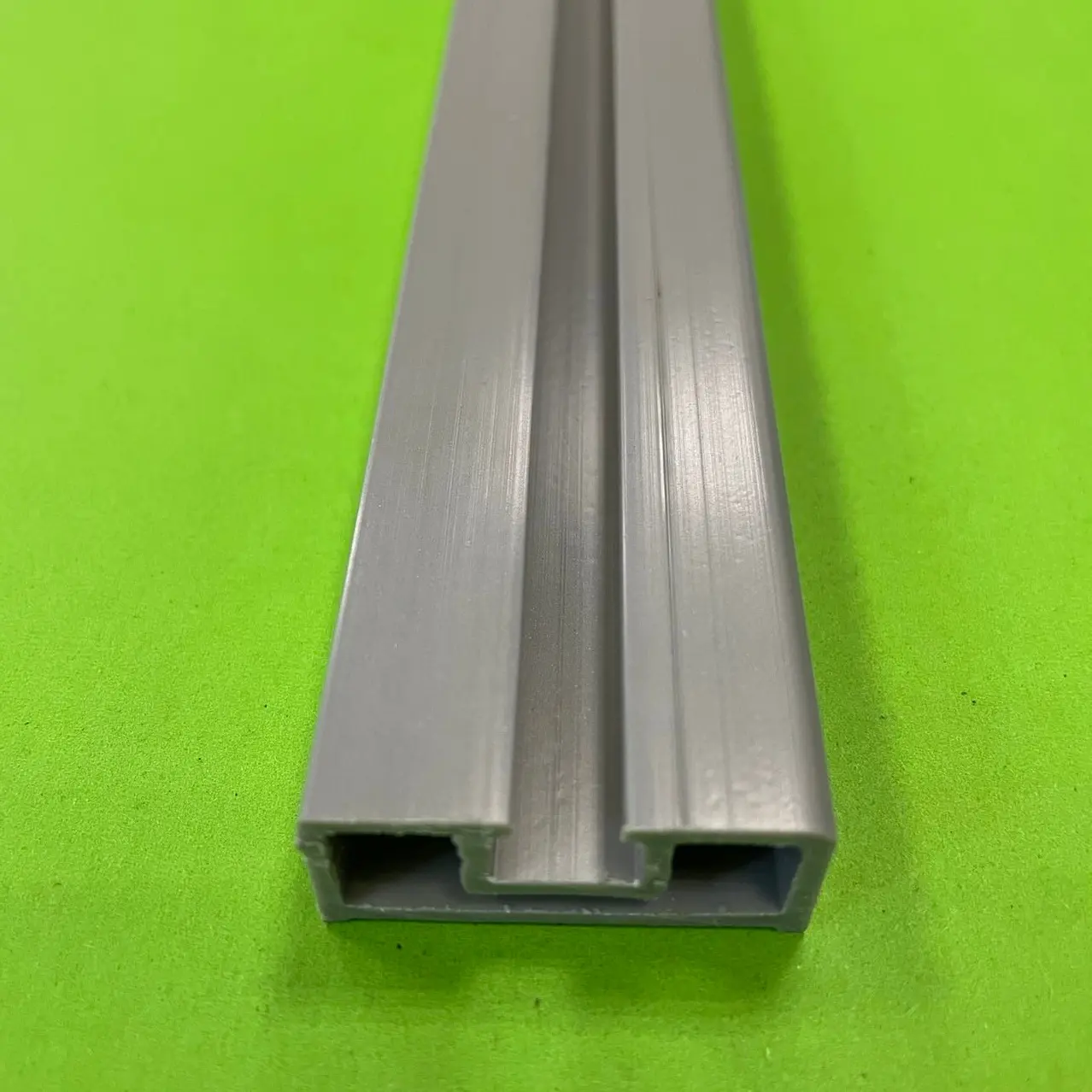 Pista deslizante de plástico ABS para ventana o puerta, perfil de extrusión de plástico