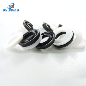 ปั๊มลูกสูบ PTFE FKM บรรจุแบบอ่อนสําหรับการใช้งานบ่อน้ํามันเข้มข้น - Product Image 4