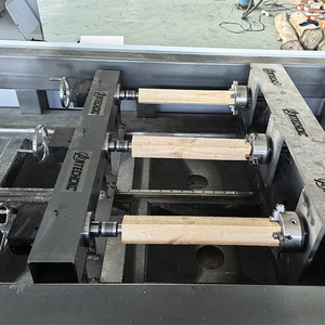 Pilar de madera y columna que talla enrutador CNC de carpintería de 4 ejes con husillos múltiples - Product Image 6
