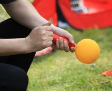 Spikeball Kit original Spikeball com 1 bola – Conjunto de jogo Spikeball –  Esportes ao ar livre e jogos familiares ao ar livre – Inclui 1 bola, 1 rede  de bola, bolsa