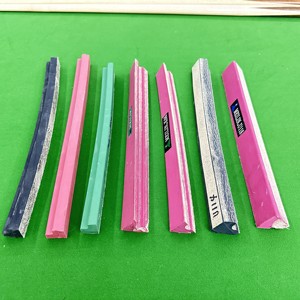 厂家销售台球桌斯诺克台球脚踏板橡胶垫K66/L77桌保险杠台球配件