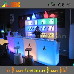 Resepsiyon bankosu parti <span class=keywords><strong>Led</strong></span> çubuk masa <span class=keywords><strong>Led</strong></span> parti kiralama mobilya plastik lityum şarj edilebilir Bar masa - Product Image 2
