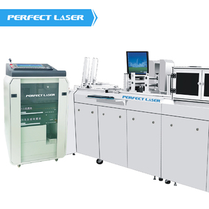 Máquina de impresión de codificación de código de barras con fecha de caducidad Uv en línea de alta resolución láser perfecta Impresora de fecha de inyección de tinta para botella de Mascota - Product Image 1