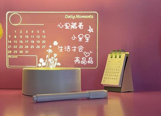 Tableau calendrier blanc chaud, veilleuse à base carrée