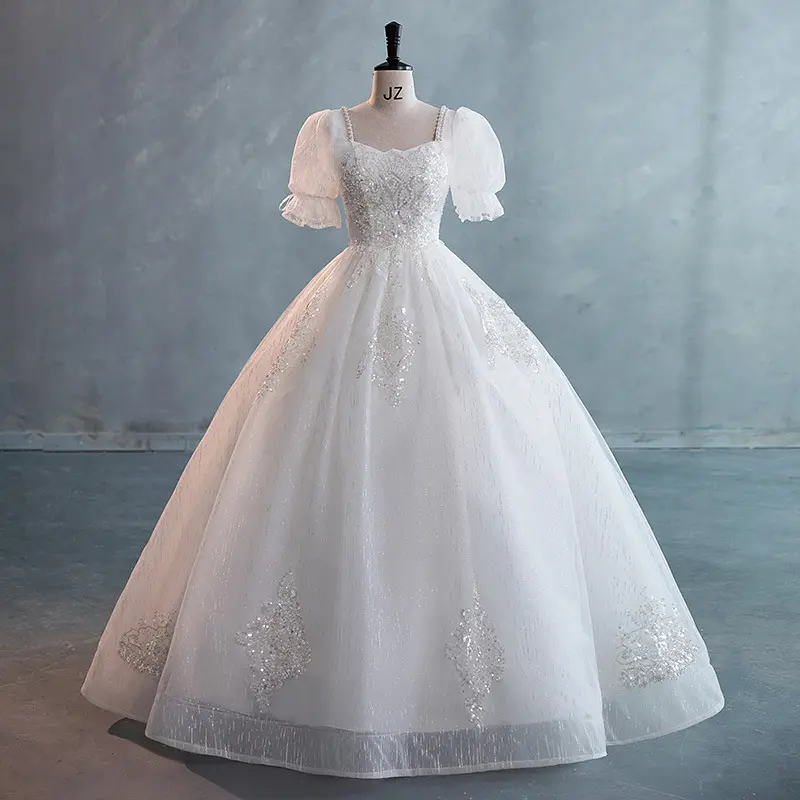 新しい花嫁のメインヤーンコートスタイル小さな妊婦痩身プリンセスウェディングドレス