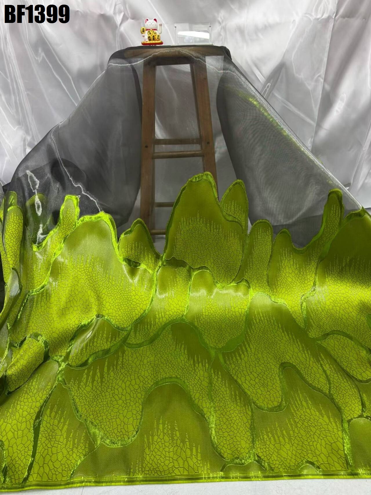 Color 4