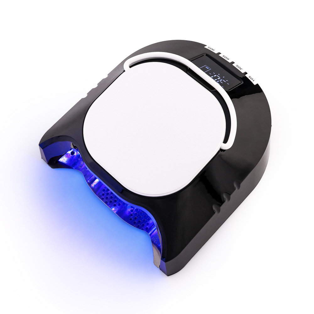 Black+white plug-in model