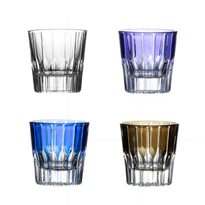 Dikey desen 200ml ile yeni tasarım viski Tumbler kalınlaşmış cam