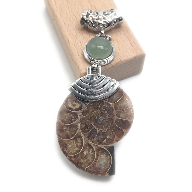 Pendentif escargot Dongling vert