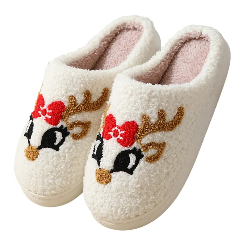 Venta al por mayor Santa Claus felpa pantuflas mullidas Navidad pantuflas para mujeres personalizar Navidad felpa pantuflas