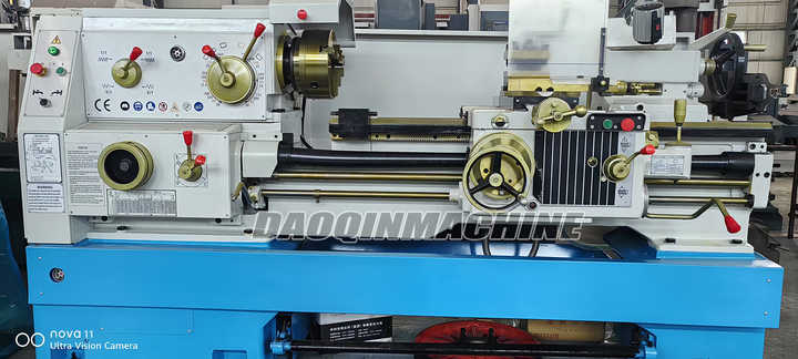 CA6140B/C Linear Guide Manual Metal Lathe 1500mm Multi-Kinetic Energy 220V Horizontal Medium Duty Machining Capacity