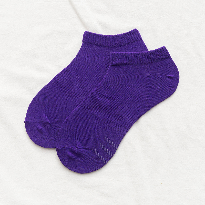 Morado oscuro