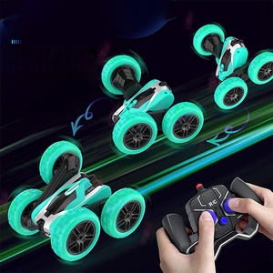 รถสตั๊นท์บังคับวิทยุ4WD องศาพร้อมไฟ LED,รถบังคับวิทยุ2.4G Stunt Drift การเสียรูปพร้อมรีโมทควบคุมรถตีนตะขาบบังคับวิทยุ360องศา - Product Image 2